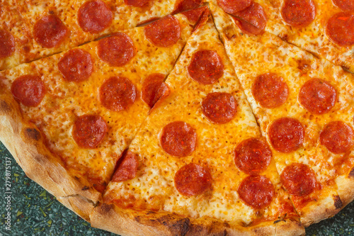 Peperoni Pizza slices