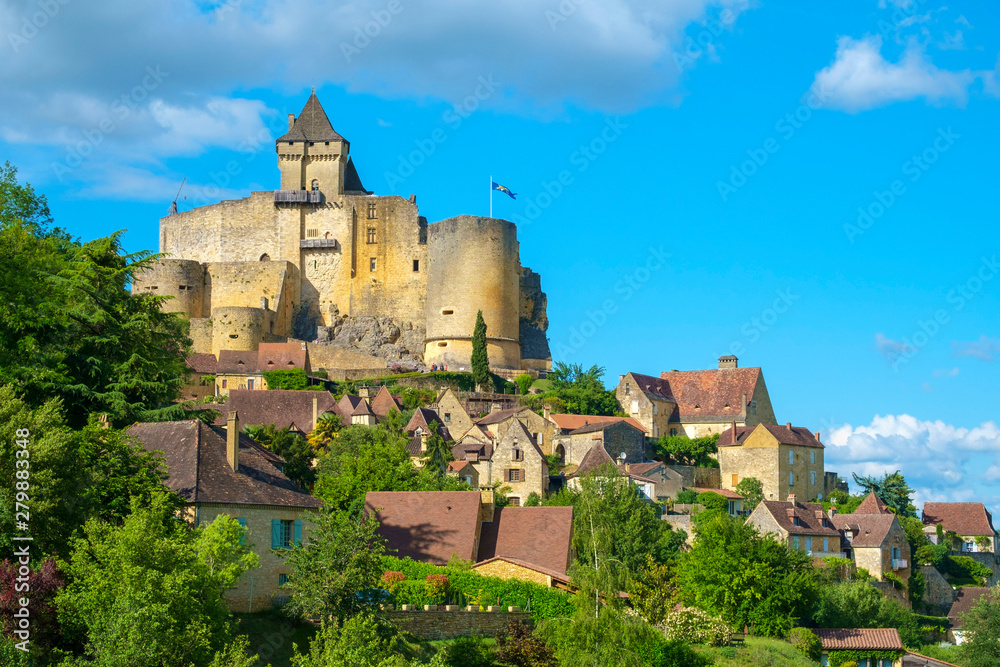 Chateau de Castelnaud castle and village, Castelnaud-la-Chapelle, Dordogne Department, Aquitaine, France Chateau de Castelnaud castle and village, Castelnaud-la-Chapelle, Dordogne Department, Aquitaine, France