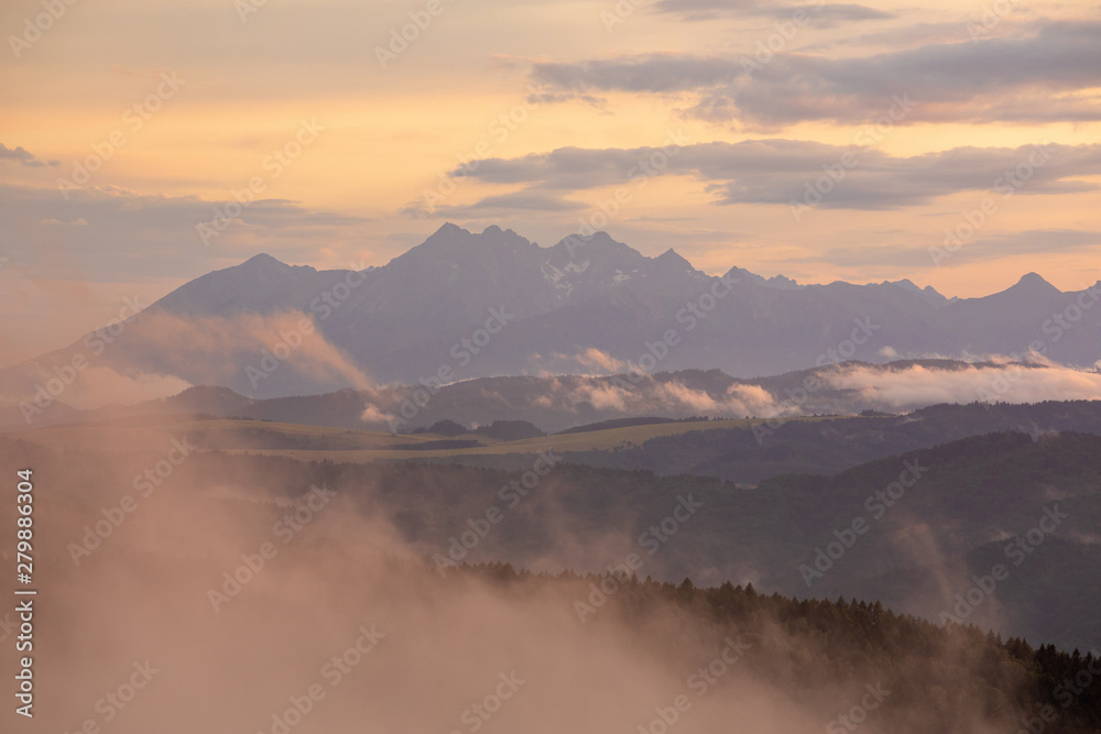 Sunset in beautiful Polish mountains and colorful sky_2
