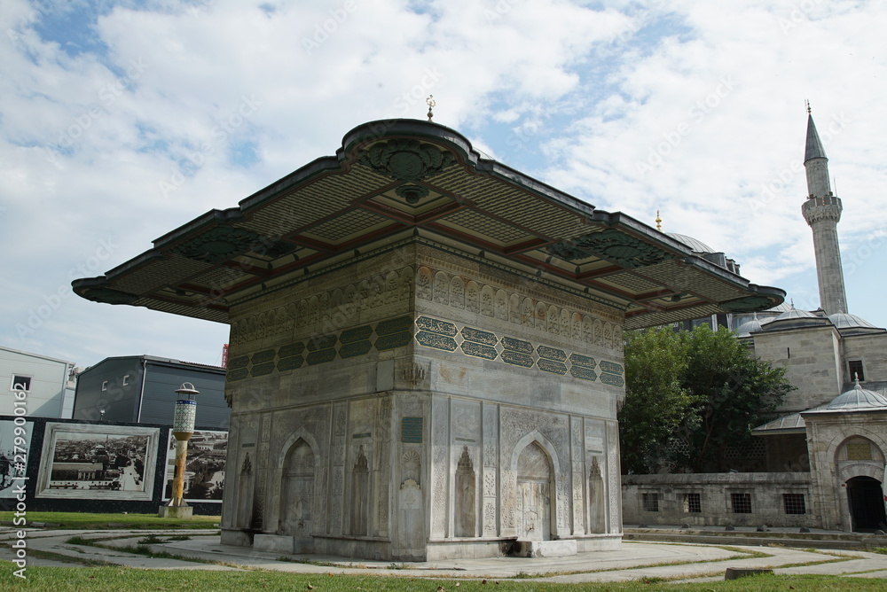 historic istanbul fountains