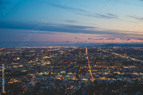 Fotografie, Obraz View over Los Angeles city from Griffith hills in the evening