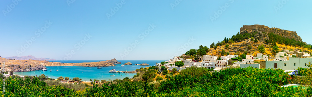 Obraz premium Lindos with its beautiful bay and the Acropolis