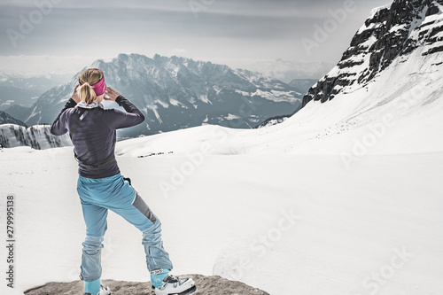 women in the austrian alps