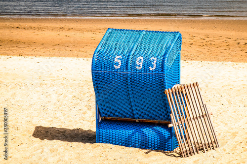 hooded beach chairs photo