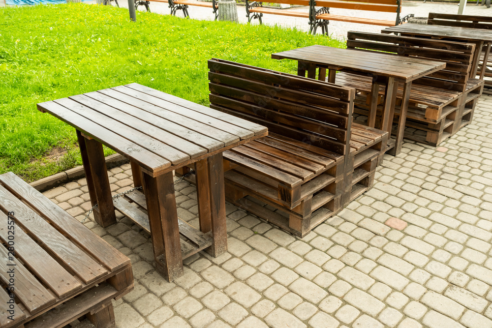 homemade wooden outdoor furniture from construction pallets