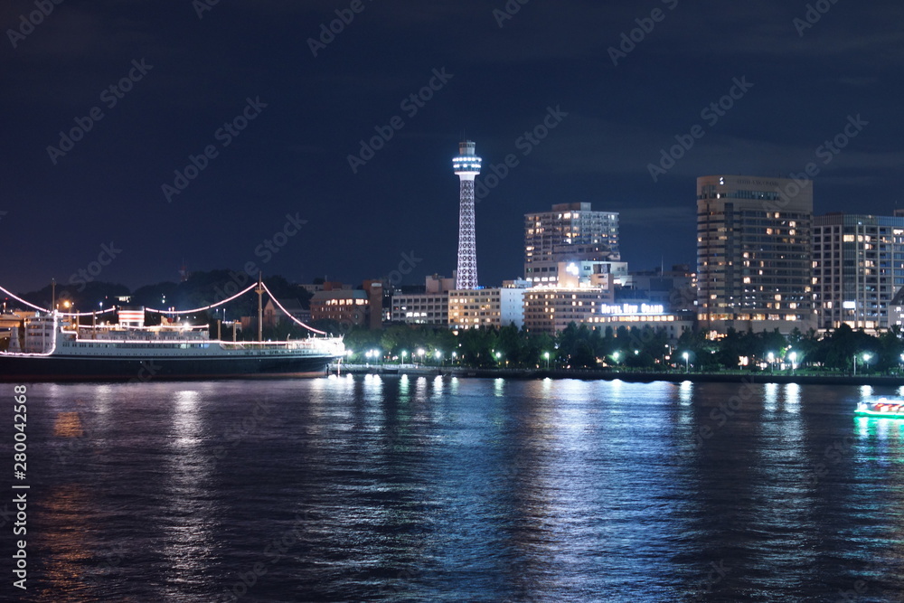 大桟橋からの横浜みなとみらいの夜景