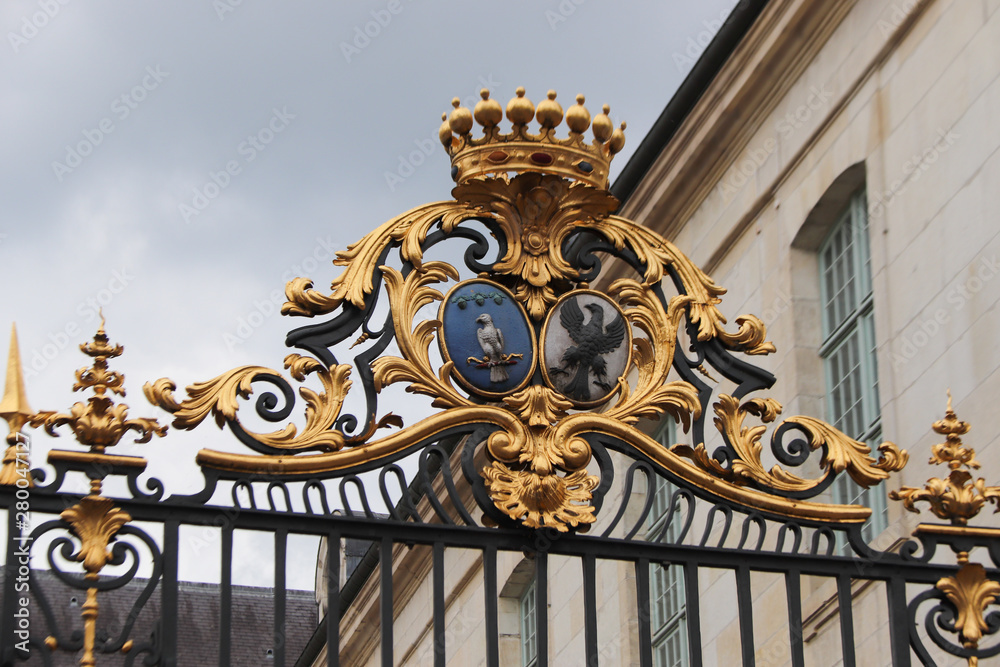 Champagne - Troyes - Détail de la grille de l'Ancien hôpital