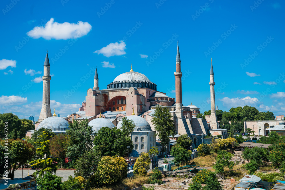 Naklejka premium Blue Mosque (Sultanahmet Camii), Istanbul, Turkey