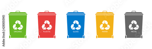 Recycle bin icon vector