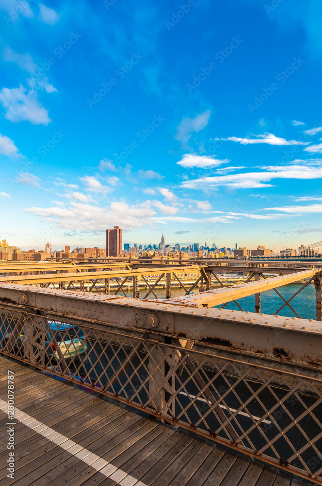 Naklejka premium Brooklyn Bridge in New York, United States.