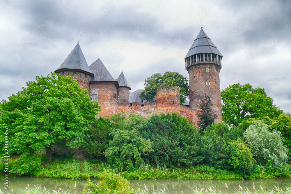 Mittelalterliche Burg in Krefeld