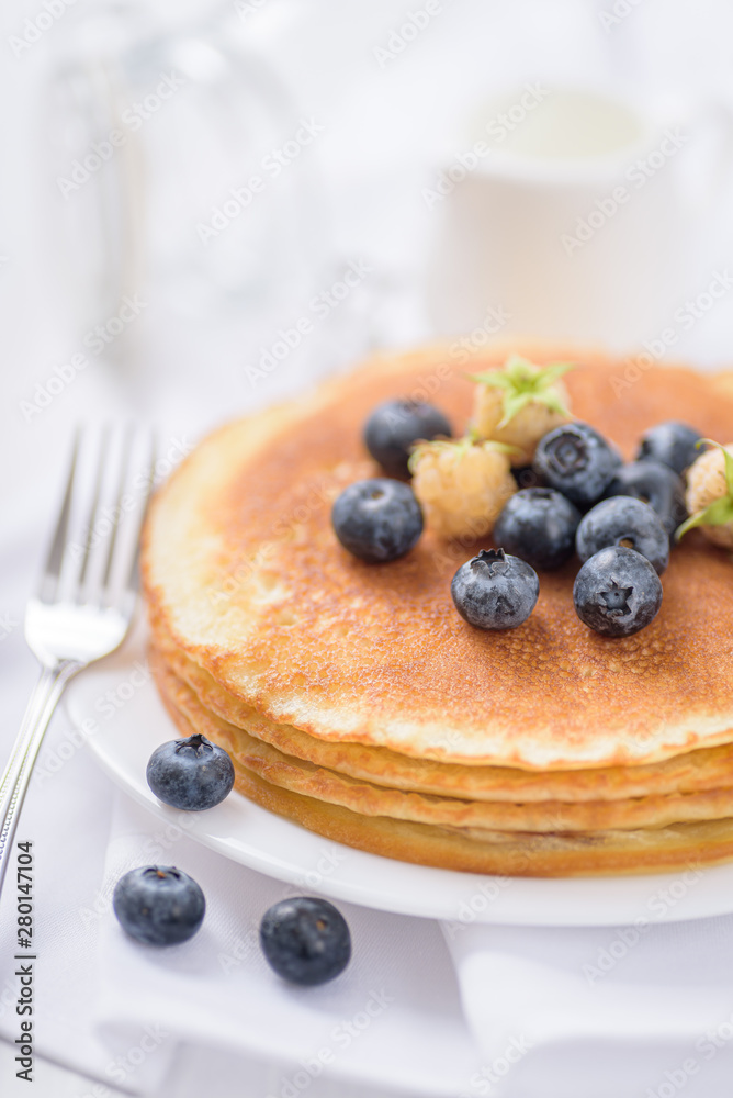 Pancakes with blueberry and raspberry Pancakes with blueberry and raspberry