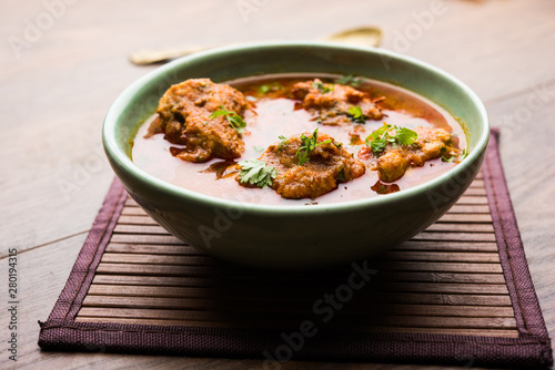 Lauki Kofta Curry made using Bottel Gourd or Doodhi, served in a bowl or karahi. selective focus