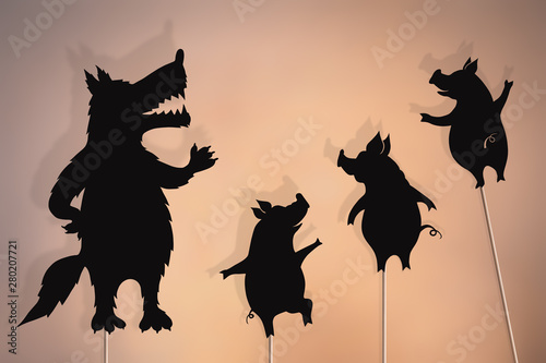 Obraz na płótnie Three little pigs storytelling, shadow puppets.