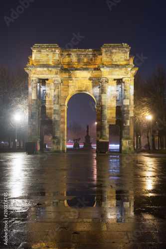 McLennan Arch at Night in Glasgow. The McLennan Arch is Glasgows 'Arc de Triumphe'. It is located at the Glasgow Green which is a park at the east end of Glasgow.