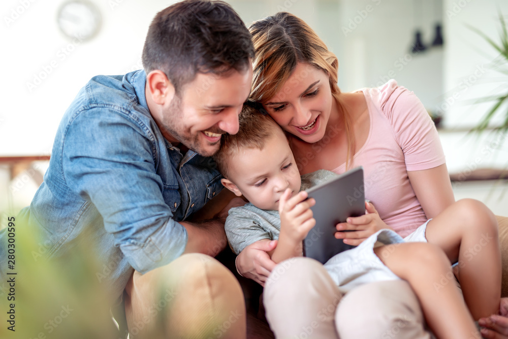 Obraz premium Family enjoying together at home