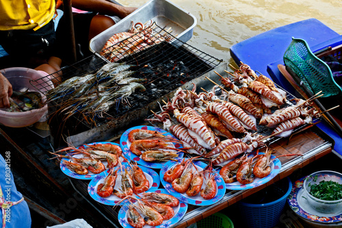Thai Seafood. Boat - Samut Songkhram