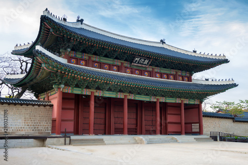 Donhwamun Gate is the main gate at the entrance of Changdeokgung Palace, Seoul, South Korea