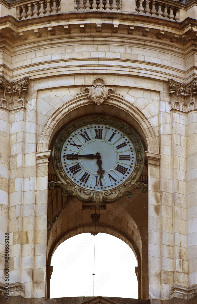 Rennes - Horloge de l'Hôtel de Ville Rennes - Horloge de l'Hôtel de Ville