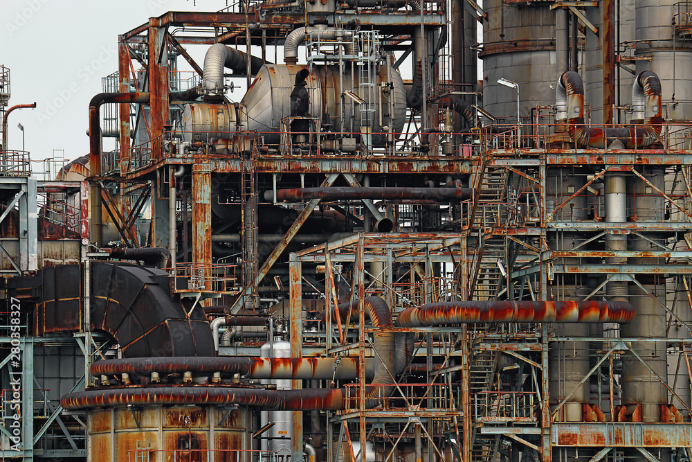 Structure of oil refinery plant in industrial area