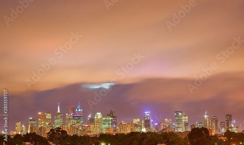 Melbourne Skyline bei Nacht