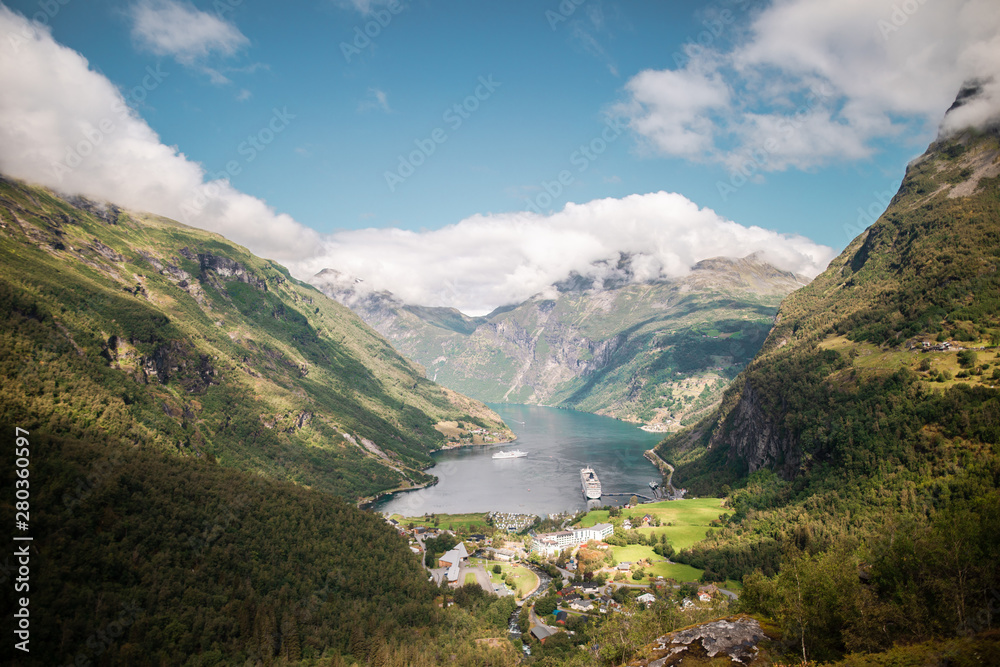 view over geiranger fjord from flydalsjuvet