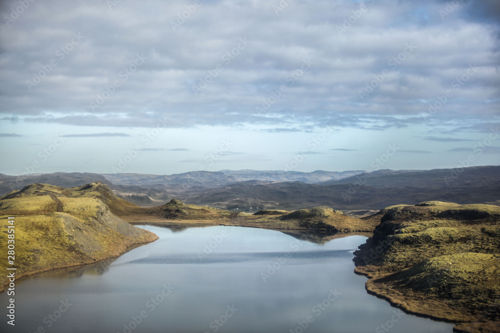 Fototapeta premium Lac Volcanique vue aérienne