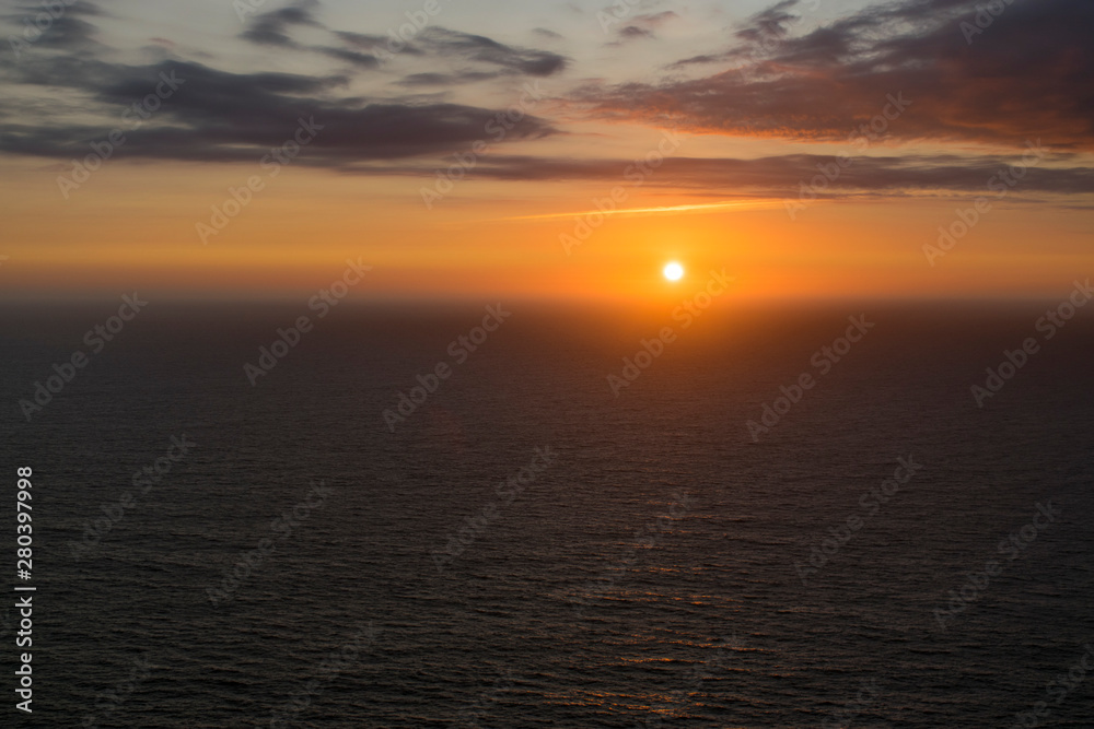 Fototapeta premium Tramonto nel mare