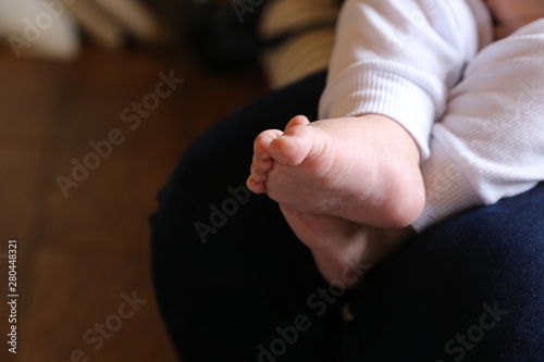 foot baby child kid  feet