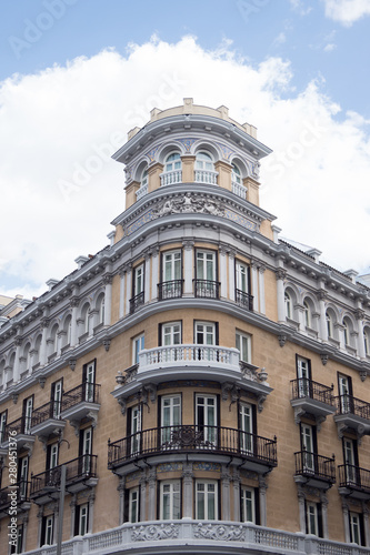 Edificio en Gran Vía en Madrid, España