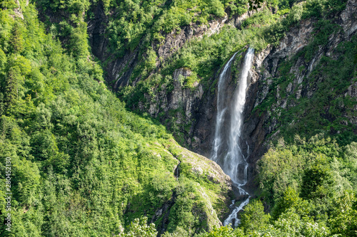 Fototapeta Naklejka Na Ścianę i Meble -  Views of the green mountains with the highest waterfall