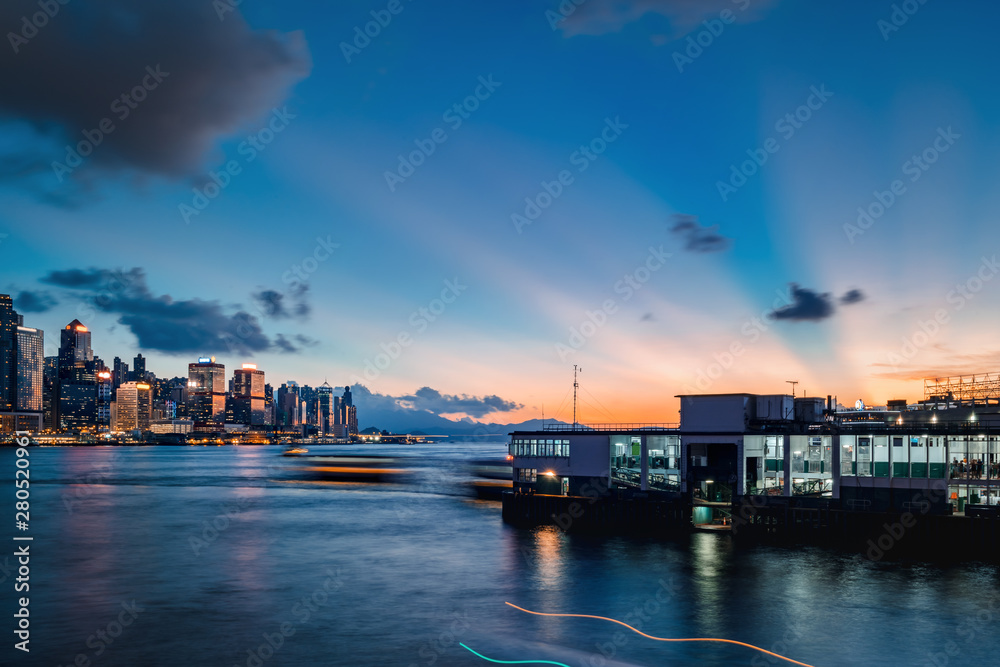 Obraz premium Hong Kong Skyscrapers in sunset