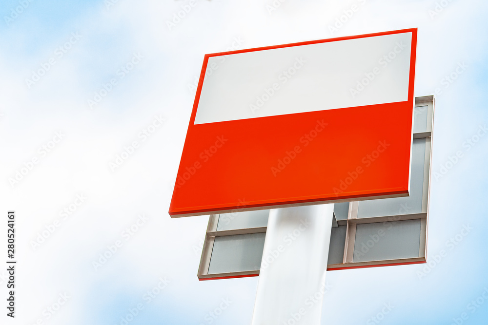 看板素材 文字 絵 写真のないシンプルな白背景 赤背景の看板stock Photo Adobe Stock 看板素材 文字 絵 写真のないシンプルな白背景 赤背景の看板stock Photo Adobe Stock