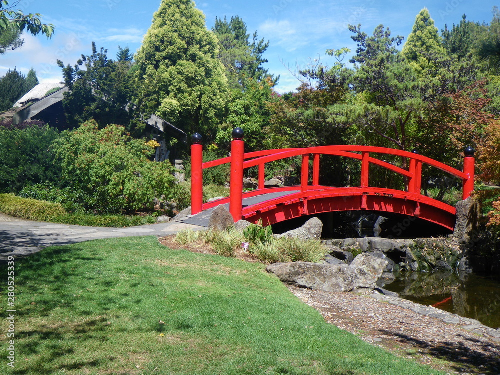 Fototapeta premium Japanese style bridge in garden