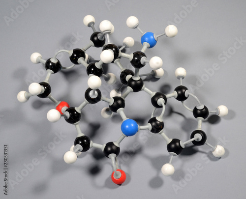 Molecule model of Strychnine. Black is Carbon, Red is Oxygen, White is Hydrogen, Blue is Nitrogen