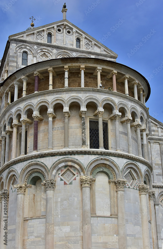 Elements of the architecture of the cathedral of Pisa.