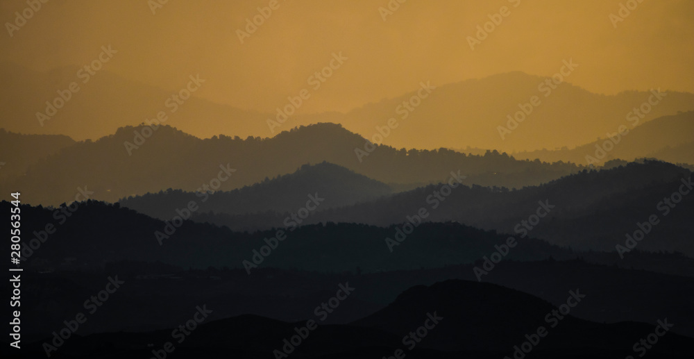 Fototapeta premium Golden sunset in Nicosia, Cyprus