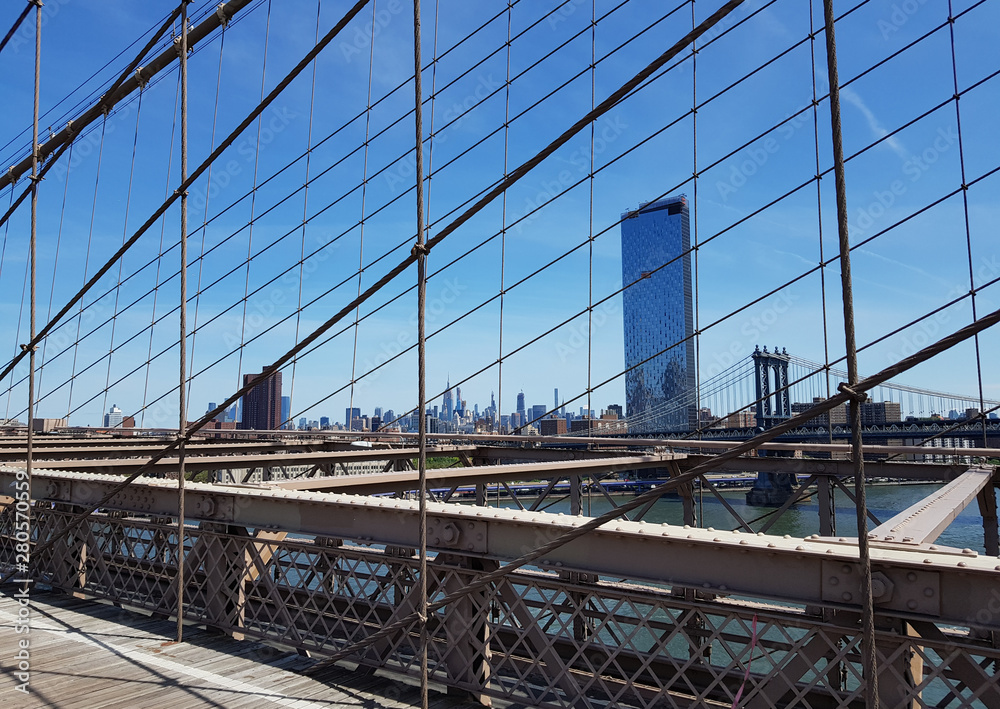 Fototapeta premium Blick von der Brooklyn-Bridge
