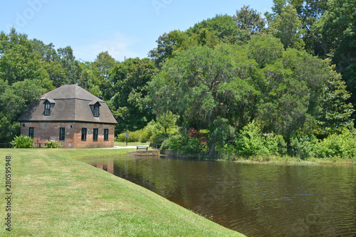  Middleton Place is a plantation in Dorchester County, directly across the Ashley River from North Charleston, in the U.S. state of South Carolina. photo