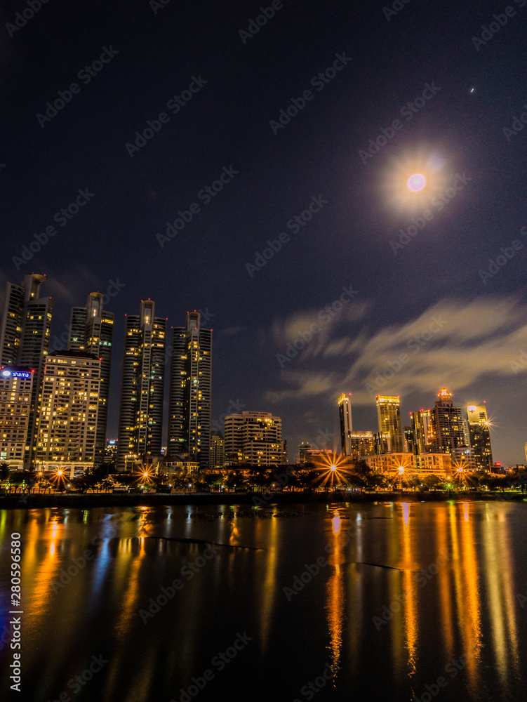 Fototapeta premium Wonderful view of Benjakitti Park Bangkok ,Thailand.