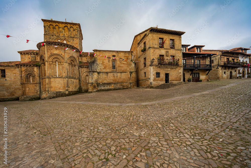 Fototapeta premium Medieval town in Santillana del Mar Santillana del Mar (Cantabria - Spain). Romanesque art of the twelfth century. Santiago's road