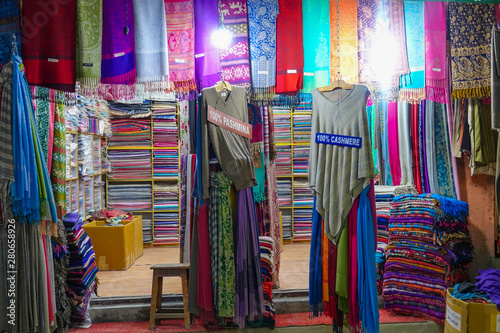 CLOSE UP: Beautiful colorful cashmere and pashmina scarf shop in Nepali streets
