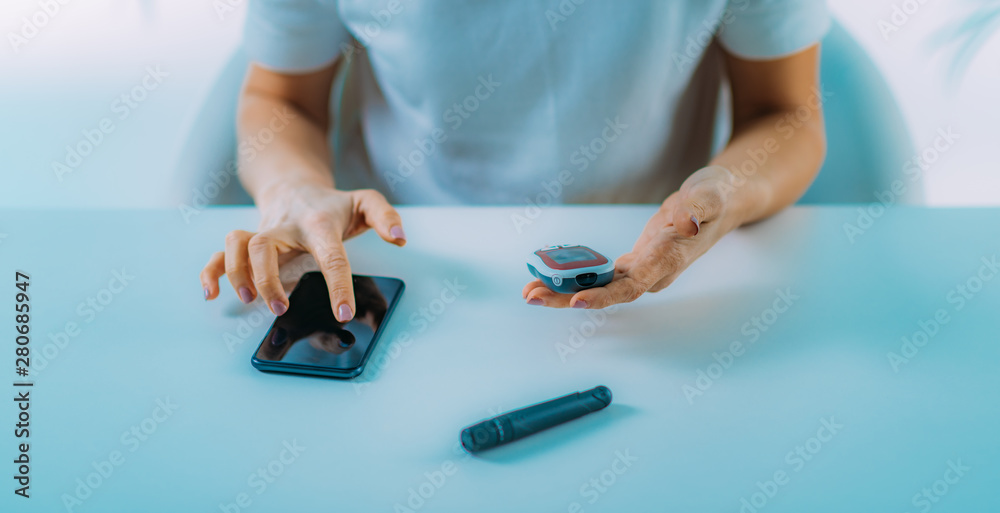 Measuring Blood Glucose Levels Measuring Blood Glucose Levels