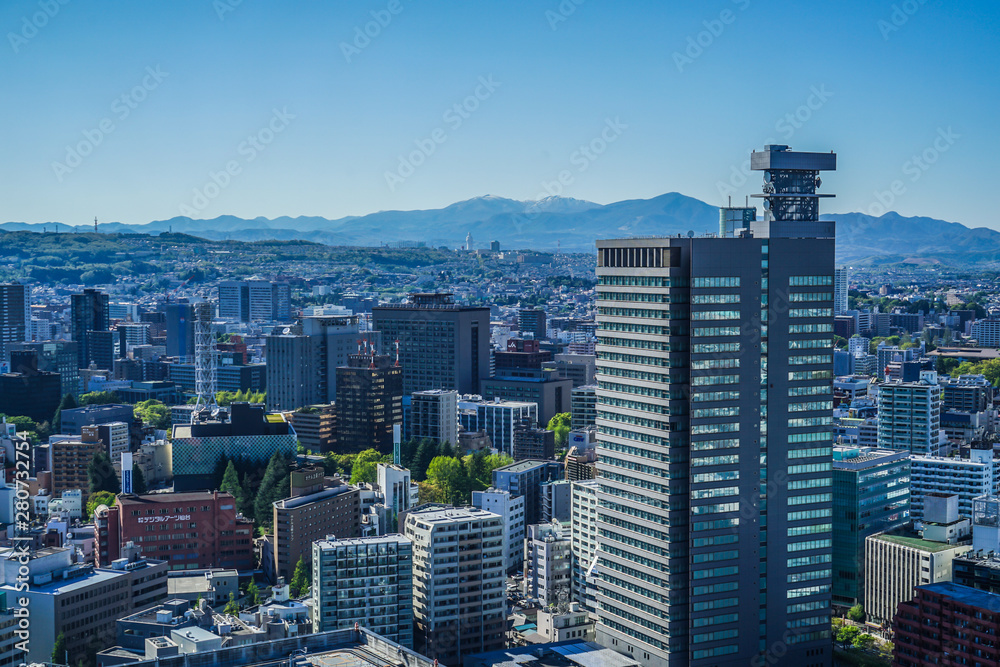 Obraz premium 晴天の仙台市内の街並み