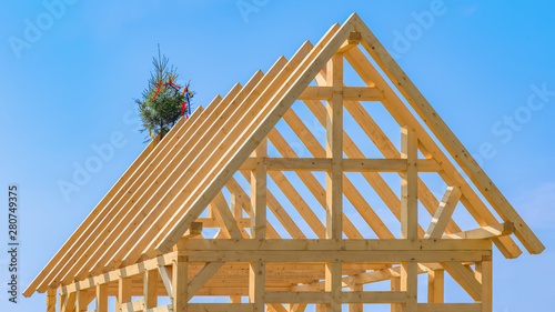 Ein Haus aus Holz bauen