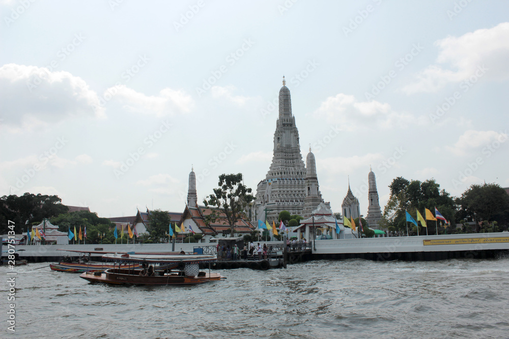 Naklejka premium Wat Arun