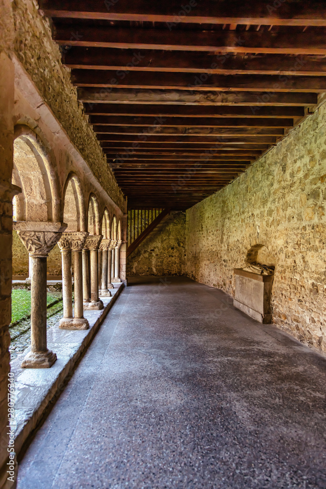 Obraz premium Cloister of the Saint Lizier Cathedral, Ariège department, Pyrenees, Occitanie, France