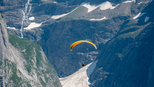 paragliding in the mountains