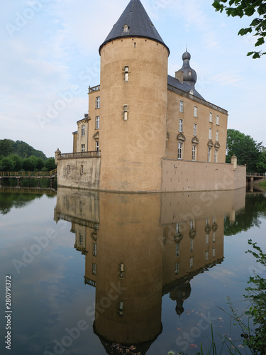 Sommerabnd am Wasserschloss photo