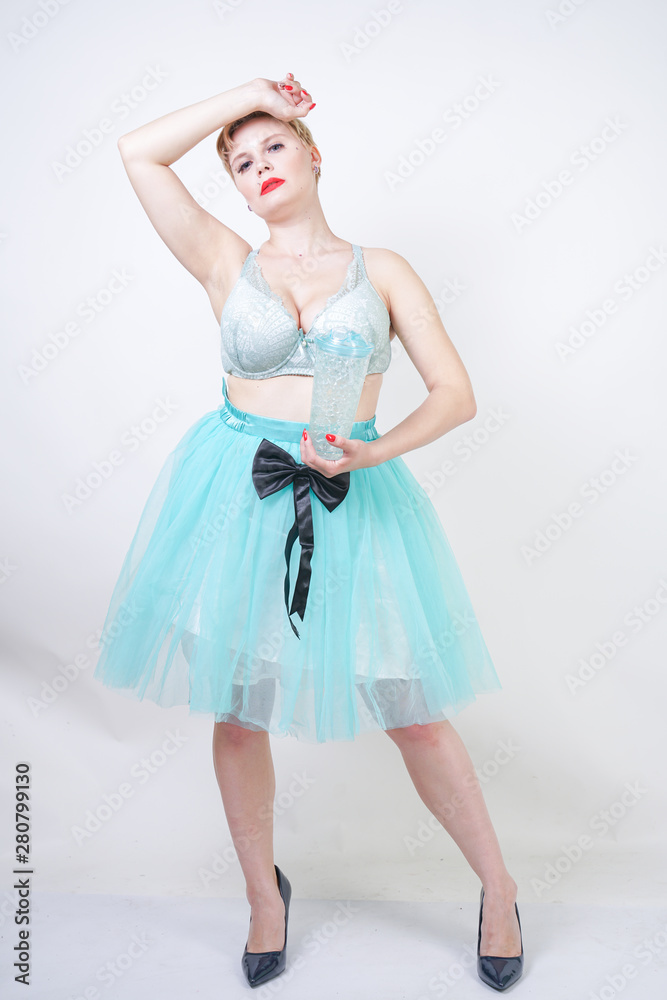 Naklejka premium plus size woman with short hair wear bra and tutu skirt